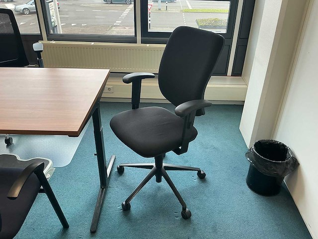 Inhoud kantoorruimte - afbeelding 5 van  6