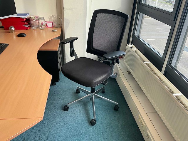 Inhoud kantoorruimte - afbeelding 4 van  6