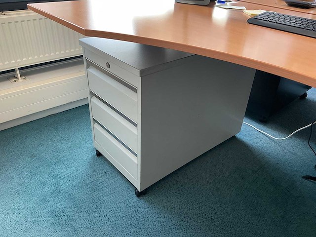 Inhoud kantoorruimte - afbeelding 8 van  9