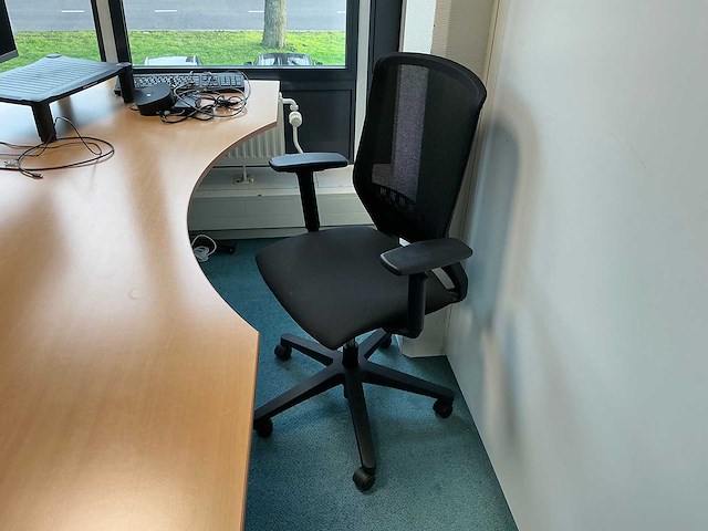 Inhoud kantoorruimte - afbeelding 3 van  6