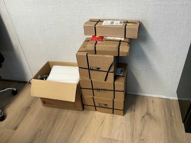 Inhoud kantoorruimte - afbeelding 9 van  10