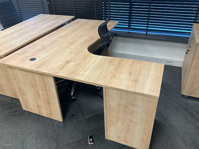 Inhoud kantoorruimte - afbeelding 4 van  19