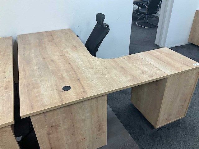 Inhoud kantoorruimte - afbeelding 17 van  19