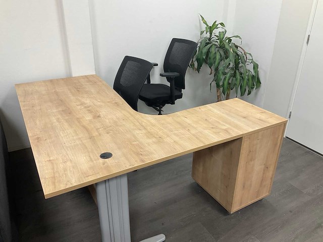 Inhoud kantoorruimte - afbeelding 19 van  19