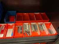 Inhoud kast diverse gereedschappen - afbeelding 5 van  17