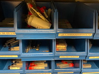 Inhoud kast diverse gereedschappen - afbeelding 16 van  17