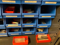 Inhoud kast diverse gereedschappen - afbeelding 4 van  21