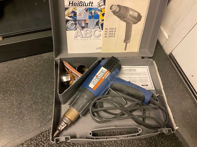 Inhoud kast diverse gereedschappen - afbeelding 14 van  21