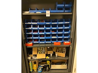 Inhoud kast diverse gereedschappen - afbeelding 12 van  21