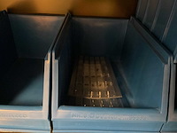 Inhoud kast diverse gereedschappen - afbeelding 16 van  21