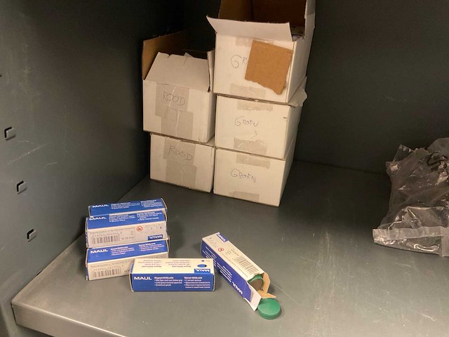 Inhoud kast diverse gereedschappen - afbeelding 11 van  20