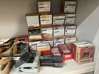 Inhoud kast - afbeelding 2 van  9