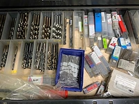 Inhoud kastlades - afbeelding 9 van  12