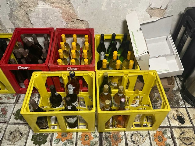 Inhoud kelderruimte restaurant - afbeelding 20 van  46