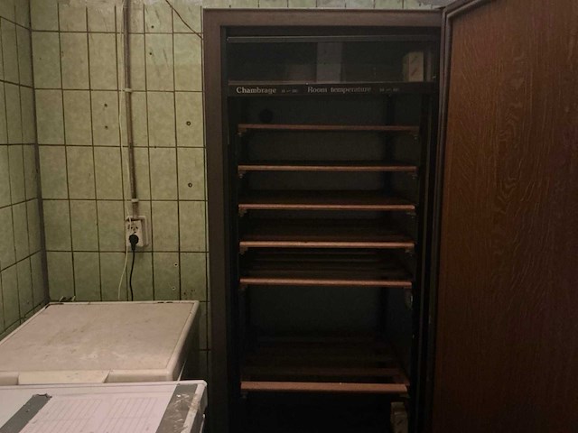 Inhoud kelderruimte restaurant - afbeelding 33 van  46