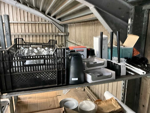 Inhoud keuken en kantine - afbeelding 3 van  11