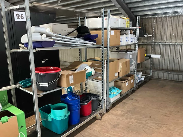 Inhoud keuken en kantine - afbeelding 1 van  11