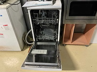 Inhoud keuken met losse keukenapparatuur - afbeelding 13 van  17