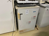 Inhoud keuken met losse keukenapparatuur - afbeelding 16 van  17