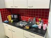 Inhoud keuken met losse keukenapparatuur - afbeelding 17 van  17