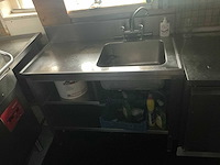 Inhoud keuken restaurant (1e etage) - afbeelding 17 van  45