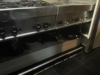 Inhoud keuken restaurant (1e etage) - afbeelding 21 van  45
