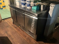 Inhoud keuken restaurant (1e etage) - afbeelding 25 van  45