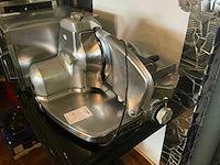 Inhoud keuken restaurant (1e etage) - afbeelding 37 van  45