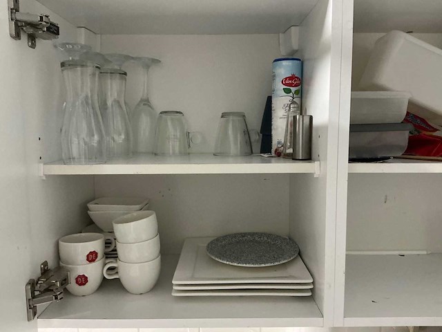 Inhoud keuken - afbeelding 2 van  7