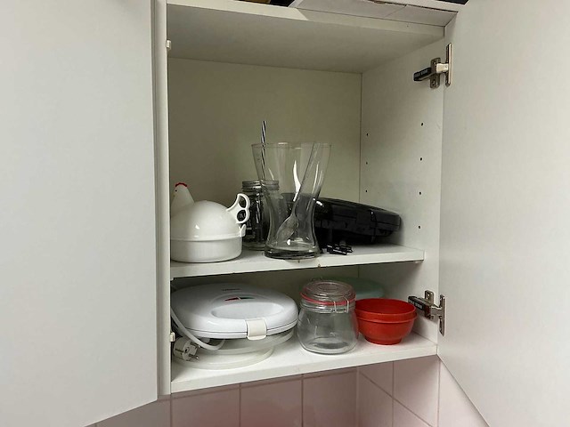 Inhoud keuken - afbeelding 6 van  10