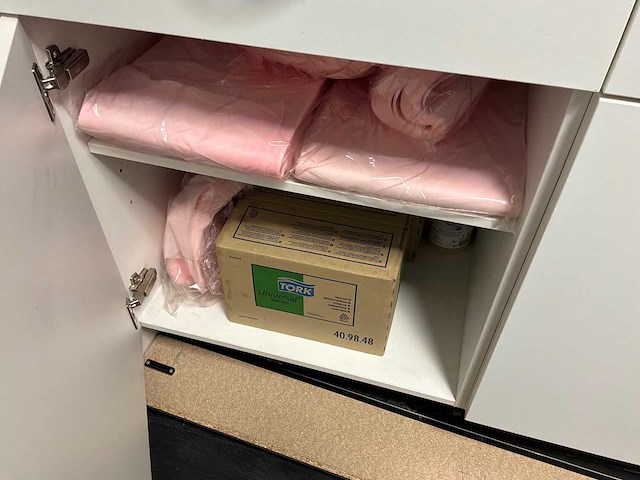 Inhoud keuken - afbeelding 4 van  9