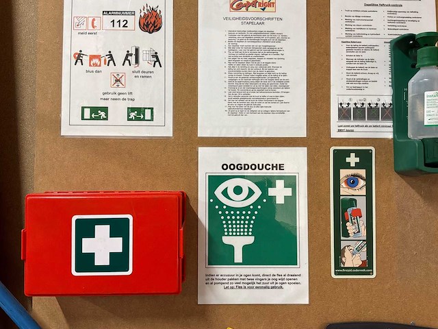 Inhoud keuken. - afbeelding 6 van  7