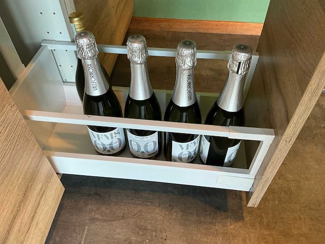 Inhoud keuken - afbeelding 5 van  19