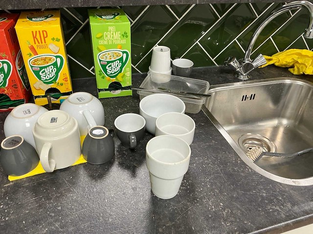 Inhoud keuken - afbeelding 8 van  23