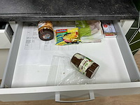 Inhoud keuken - afbeelding 14 van  23