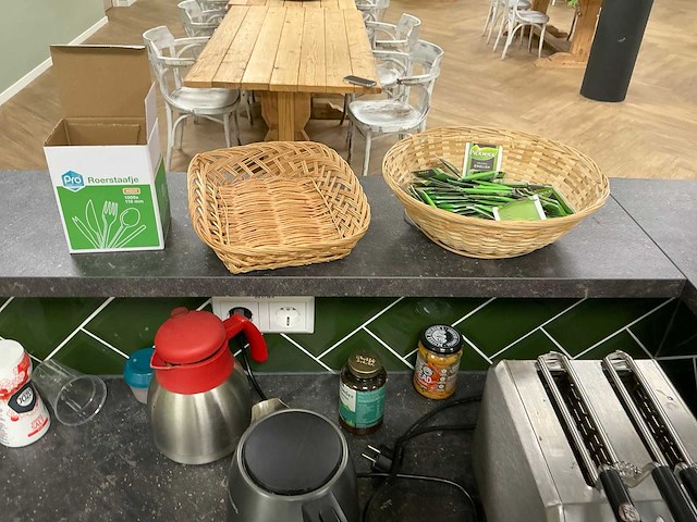 Inhoud keuken - afbeelding 16 van  23