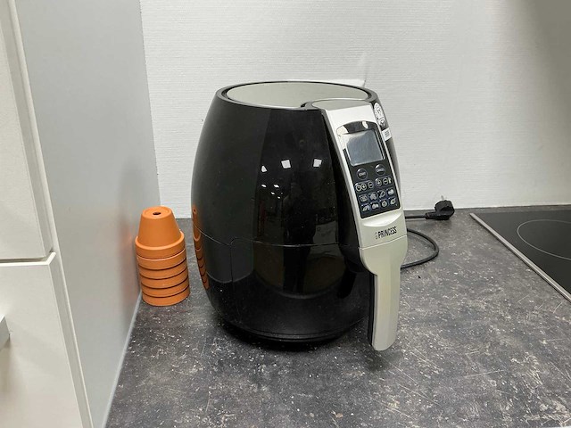 Inhoud keuken - afbeelding 17 van  23