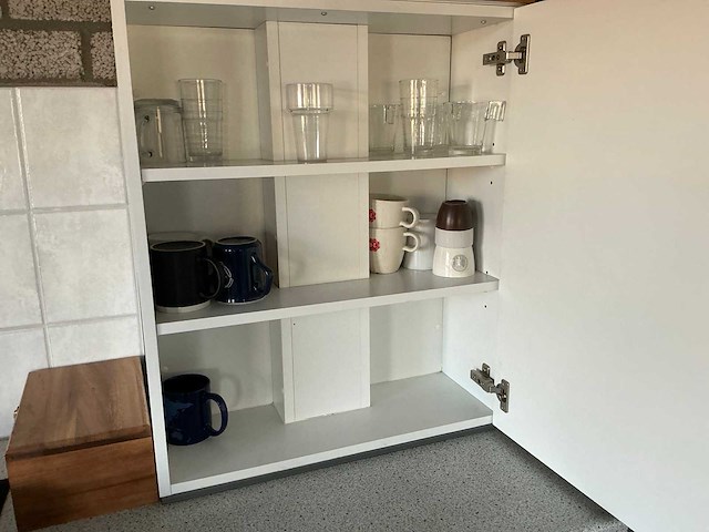 Inhoud keuken - afbeelding 8 van  8