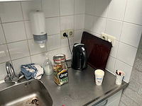 Inhoud keuken. - afbeelding 11 van  16
