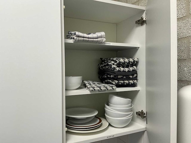 Inhoud keuken. - afbeelding 13 van  16