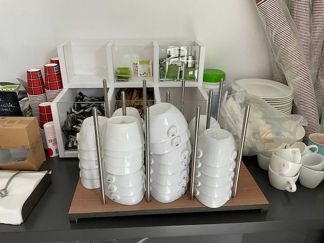 Inhoud keuken - afbeelding 2 van  2