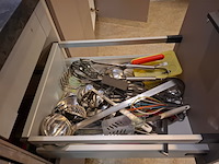 Inhoud keuken - afbeelding 6 van  24