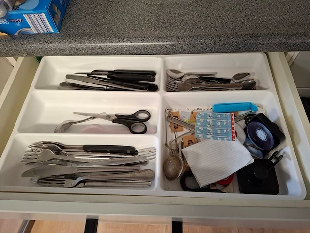Inhoud keuken - afbeelding 10 van  11