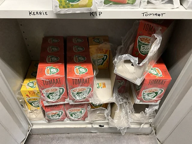 Inhoud keuken - afbeelding 16 van  18