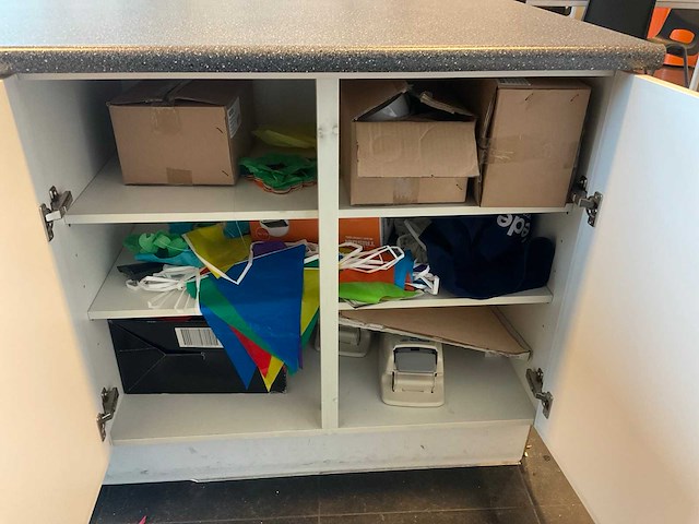 Inhoud keuken - afbeelding 4 van  15