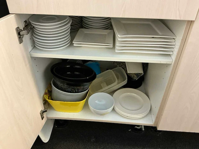 Inhoud keuken - afbeelding 16 van  16