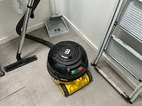 Inhoud keukenblok en 2 voorraadkasten - afbeelding 9 van  18