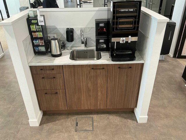 Inhoud keukenblok - afbeelding 1 van  9