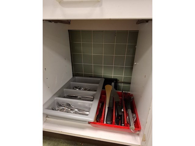 Inhoud keukenblok - afbeelding 6 van  10