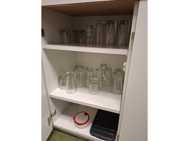 Inhoud keukenblok - afbeelding 10 van  10